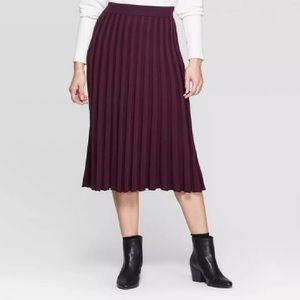 A New Day Mid-Rise Pleated Sweater Skirt NWT